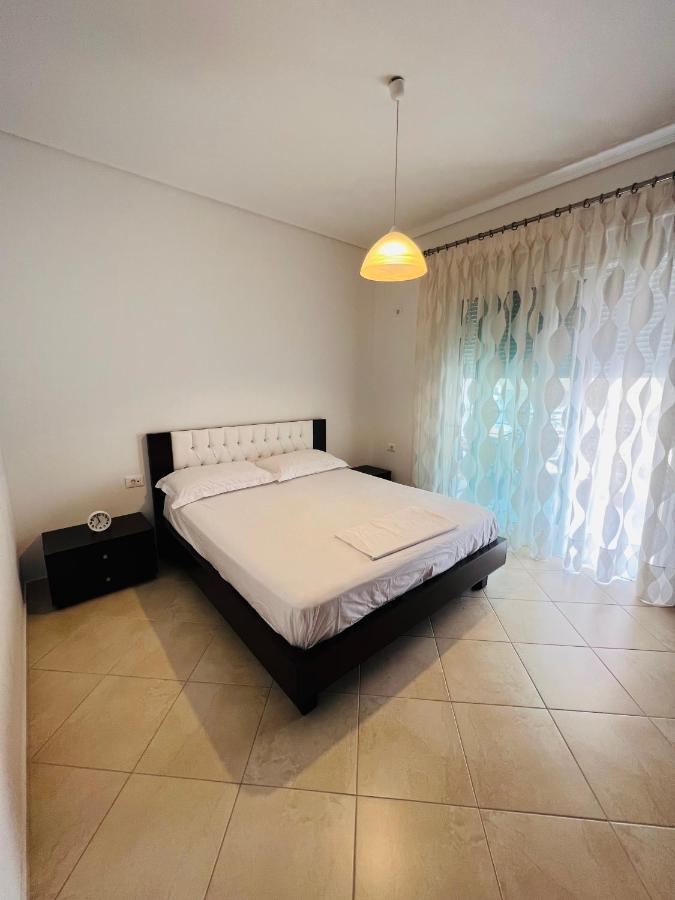 Sunshine Apartment Саранде Екстериор снимка